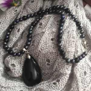 Simulated Black Pearl Necklace And Glass Pendant 18k